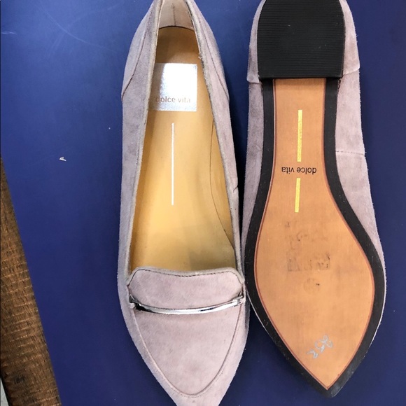 Pointy Toe Flats - Picture 2 of 2